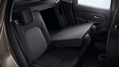 Renault-duster-fold-able-seats